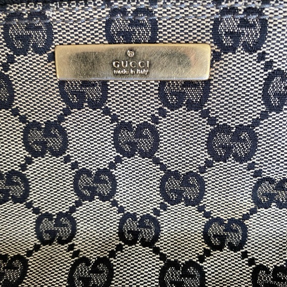 Gucci Canvas Boat Pochette - Picture 2 of 9